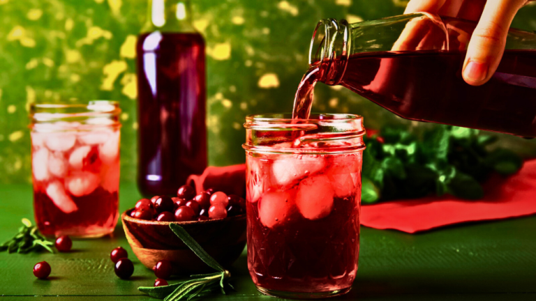 What’s The Difference Between Cranberry Juice And Cranberry Cocktails?